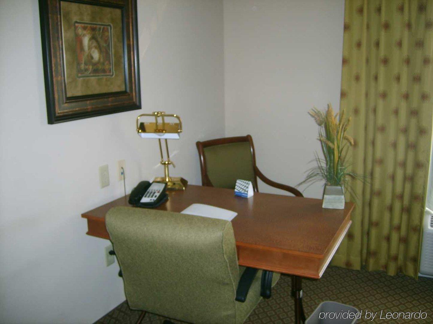 Hampton Inn & Suites Dallas-Allen Habitación foto